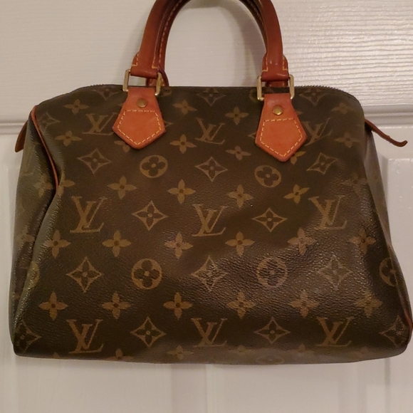 Louis Vuitton Handbags - Handbag 11.75x8.5x6.5